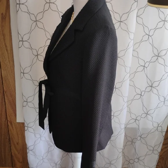 Gorgeous Stanley Blacker Jacket - Picture 4 of 8